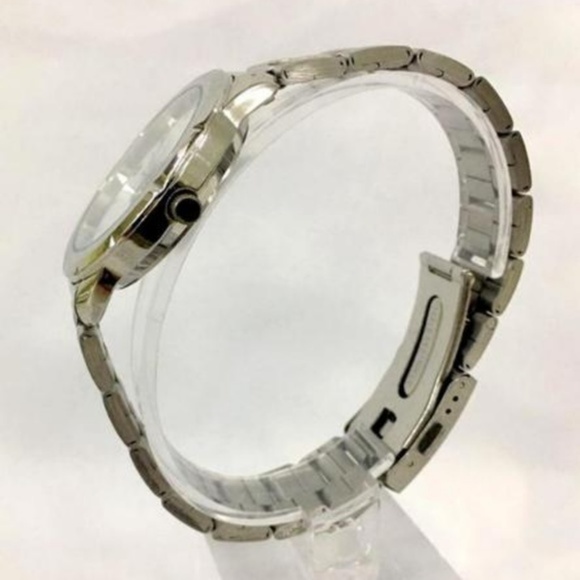 MLB St. Louis Cardinals Watch Stainless Steel - Picture 5 of 5